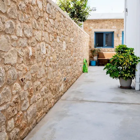 Center Katerina דירה